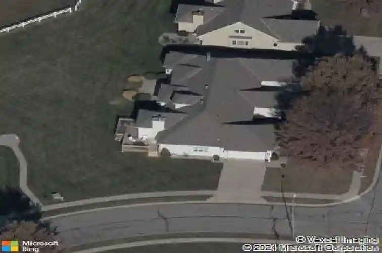 8806 crysler ave, kansas city,  MO 64138