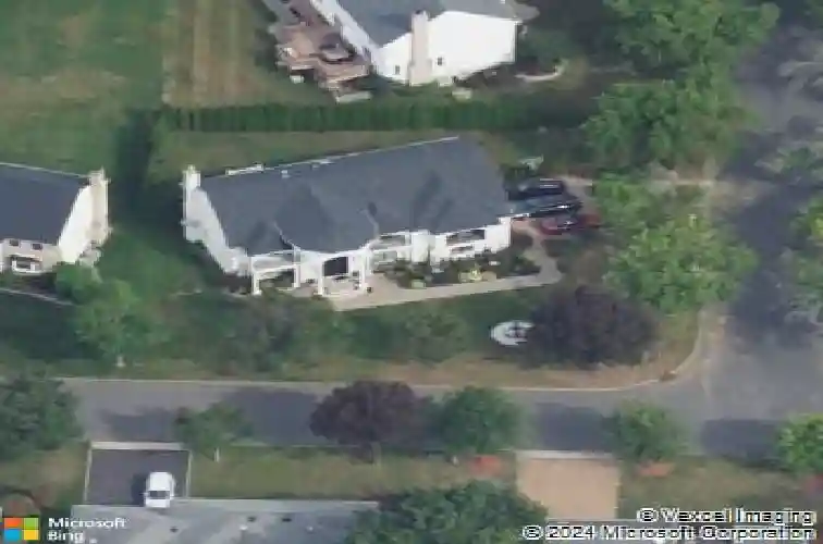 574 mill run, paramus,  NJ 07652