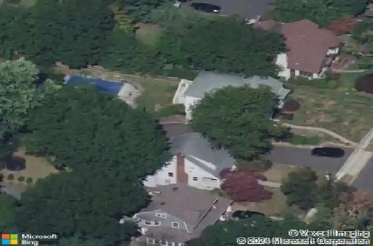 520 hillcrest rd, ridgewood,  NJ 07450