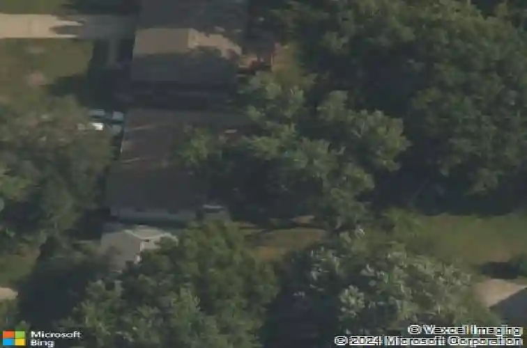 3703 n elmwood ave, kansas city,  MO 64117