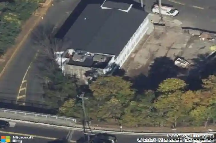 1010 edgewater ave, ridgefield,  NJ 07657