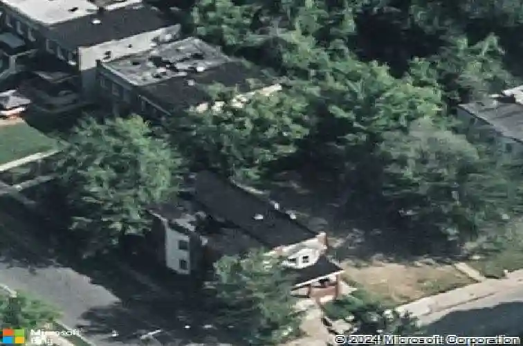 5001 palmer ave, baltimore,  MD 21215