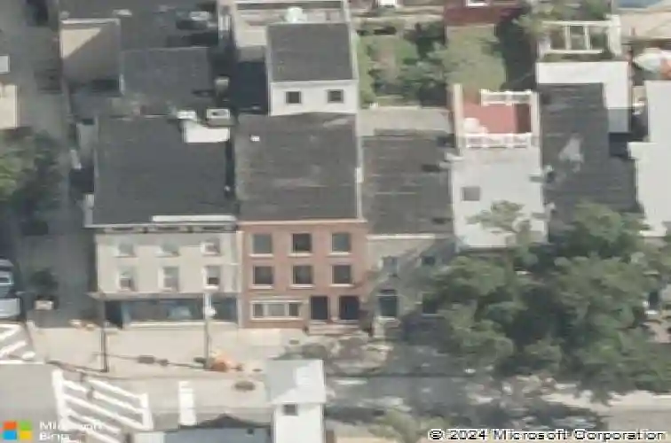 402 e fort ave, baltimore,  MD 21230