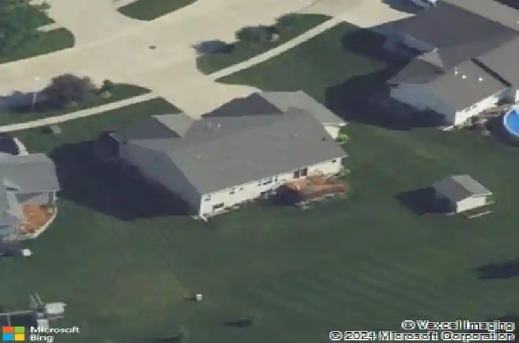 2050 hillside dr, ely,  IA 52227