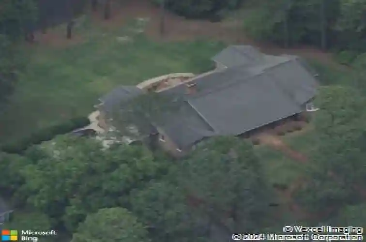 25 running fox rd, columbia,  SC 29223