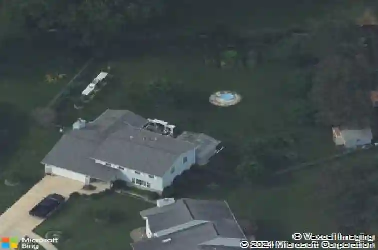 123 rich mar ct nw, cedar rapids,  IA 52405