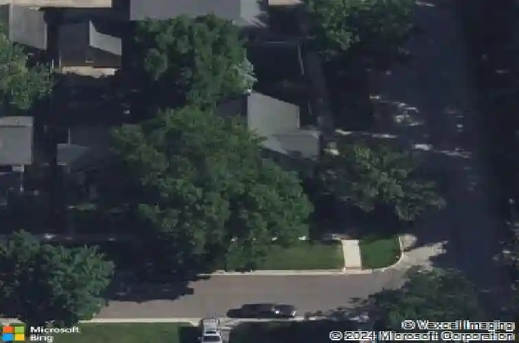 2048 park ave se, cedar rapids,  IA 52403