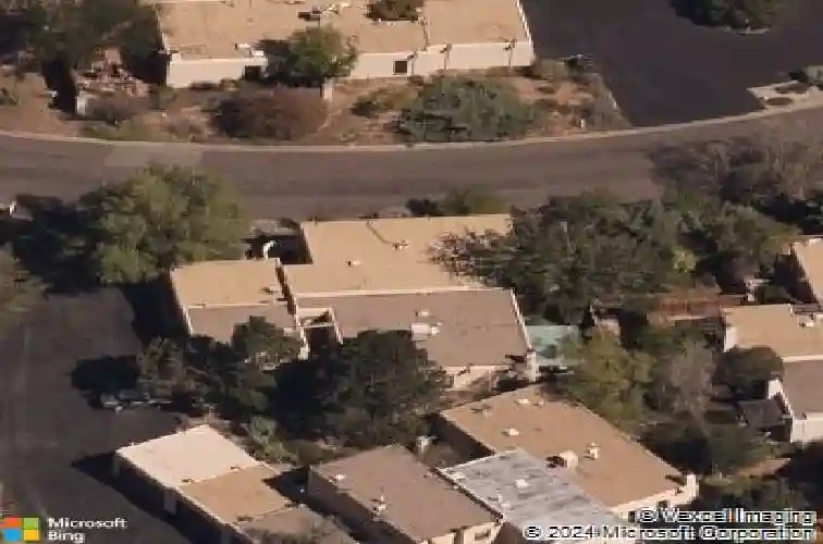 2978 plaza azul, santa fe,  NM 87507