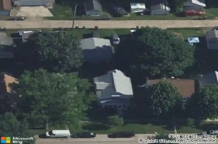 1334 hinkley ave nw, cedar rapids,  IA 52405