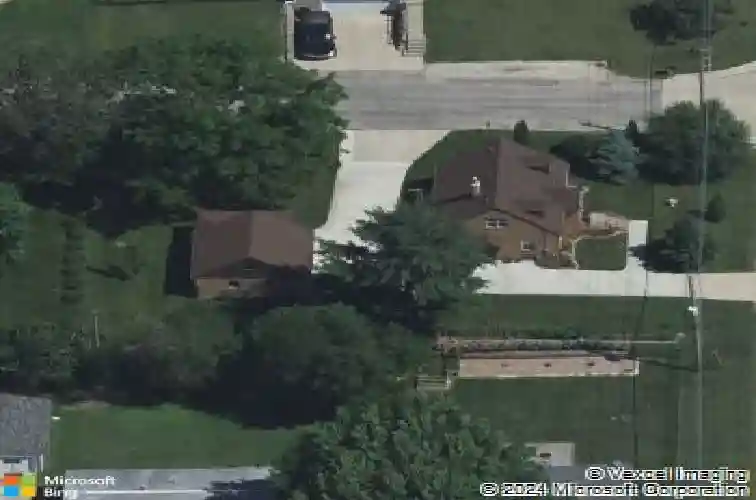 2436 bowling st sw, cedar rapids,  IA 52404