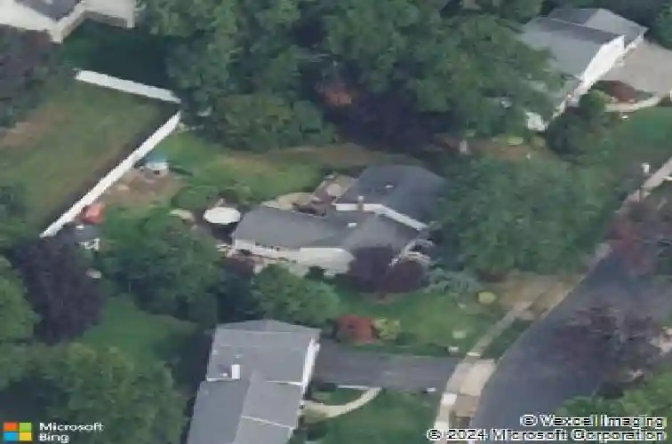 655 cambridge rd, paramus,  NJ 07652