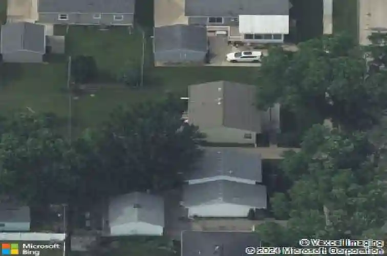 448 day st nw, cedar rapids,  IA 52405