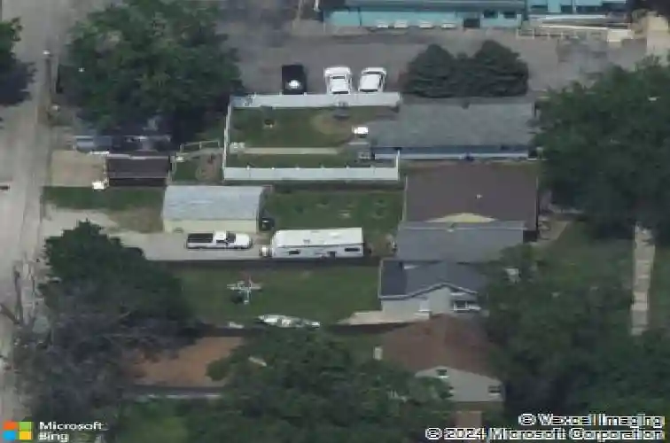 1053 center point rd ne, cedar rapids,  IA 52402