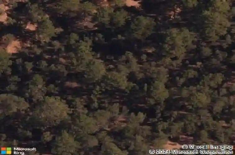 1863 camino de cruz blanca, santa fe,  NM 87505