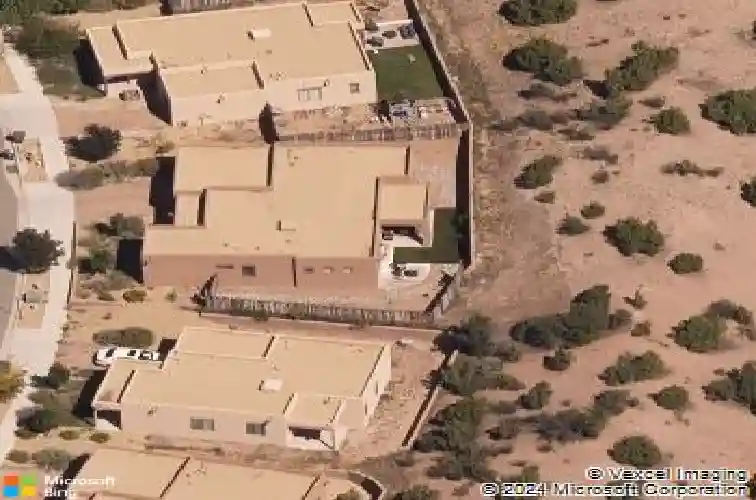 1609 avenida de luna, santa fe,  NM 87506