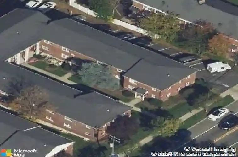 729 broad ave #8
                                ,Unit Apt 8, ridgefield,  NJ 07657