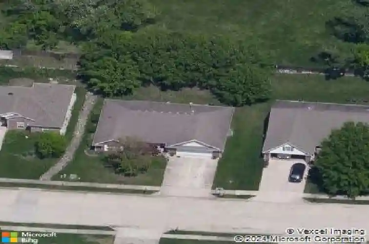 81 e southbrook ct, columbia,  MO 65203