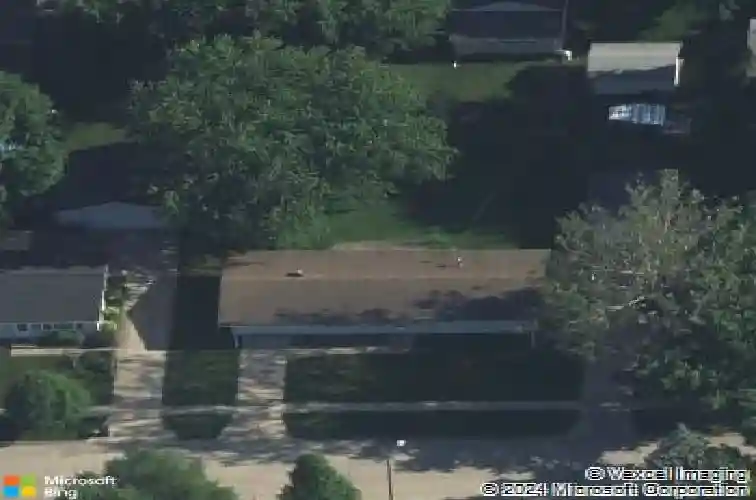 1074 rainbow blvd, hiawatha,  IA 52233