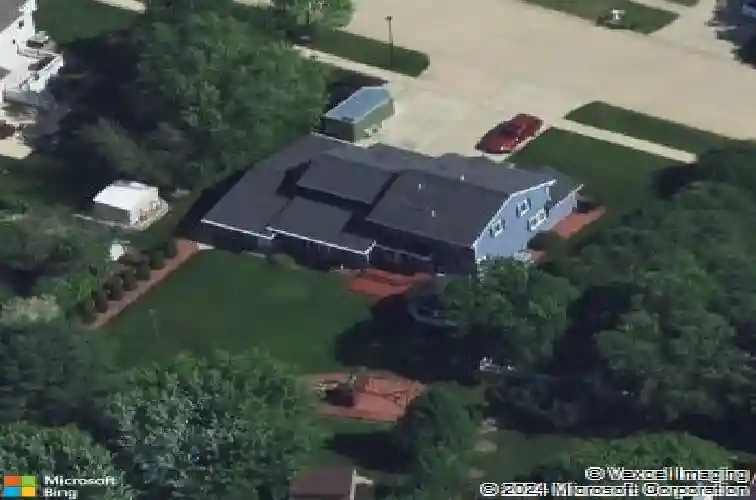 1215 prairieview dr ne, cedar rapids,  IA 52402