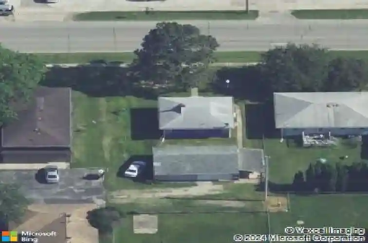 2721 5th ave, marion,  IA 52302