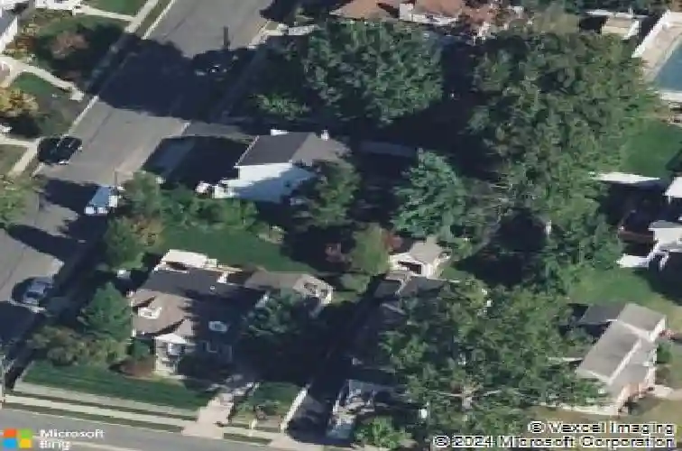 912 poplar ave, river edge,  NJ 07661