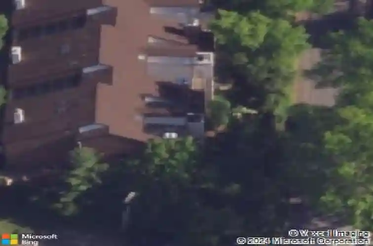 6 lowell ct, teaneck,  NJ 07666