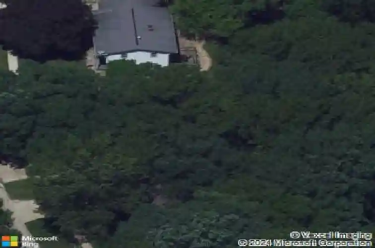 3824 wenig rd ne, cedar rapids,  IA 52402