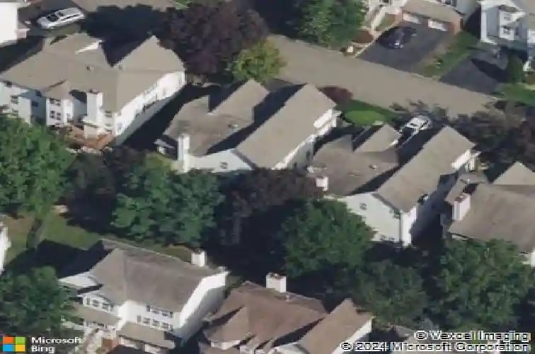 24 boulder run, oakland,  NJ 07436