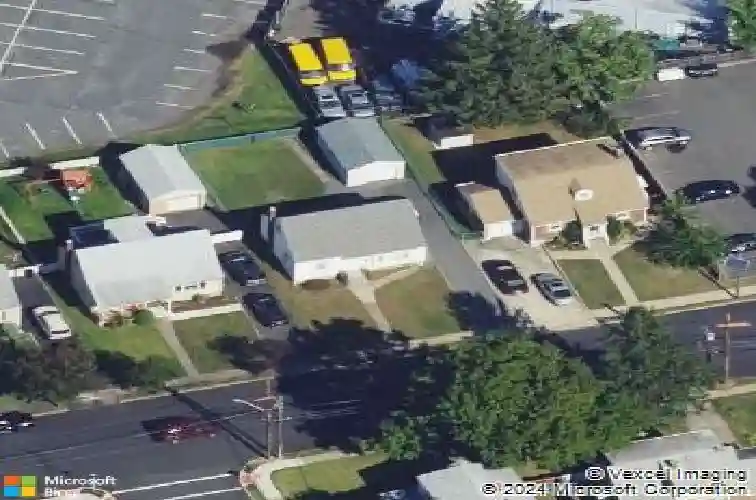 217 hillman dr, elmwood park,  NJ 07407