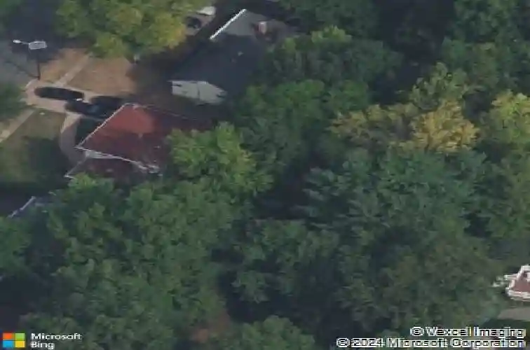 222 zabriskie pl, river edge,  NJ 07661