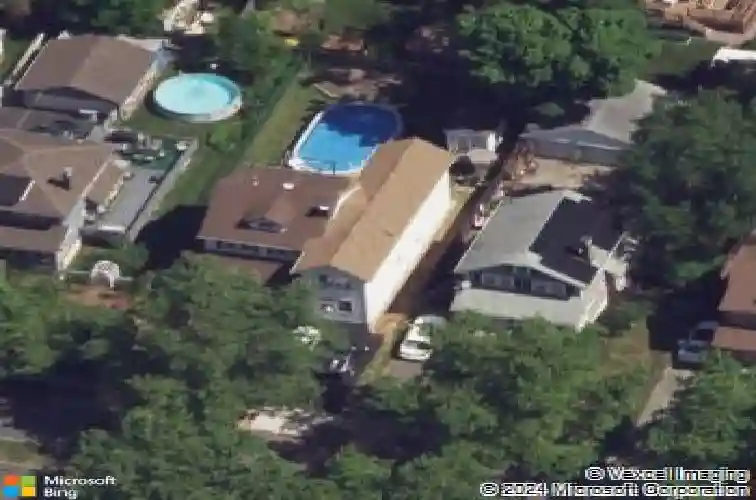 124 grand ave, ridgefield park,  NJ 07660