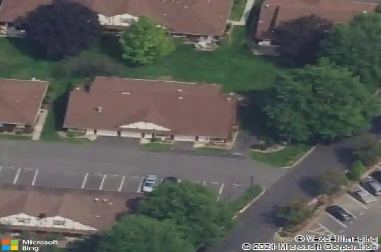 16-3 tamaron dr, waldwick,  NJ 07463