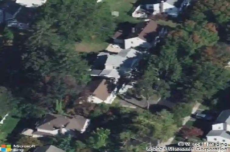 395 hickory ave, paramus,  NJ 07652