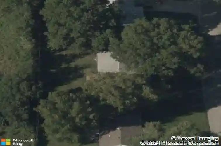 6732 n madison ave, kansas city,  MO 64118