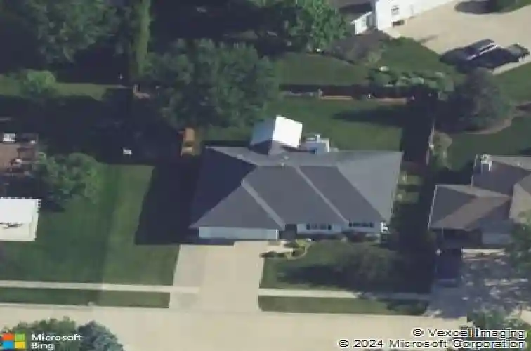 3720 monarch ave, marion,  IA 52302