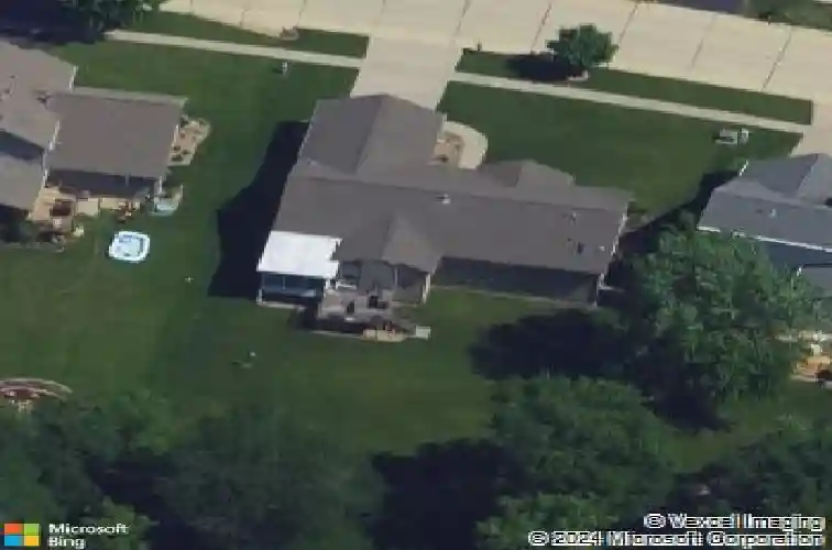 1913 fox trail dr ne, cedar rapids,  IA 52402