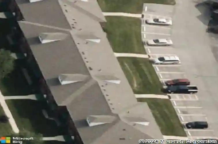 4420 tama st se #7
                                ,Unit Apt 7, cedar rapids,  IA 52403