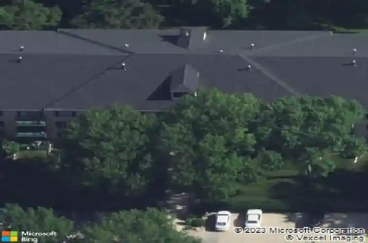 130 thompson dr se #320
                                ,Unit Apt 320, cedar rapids,  IA 52403