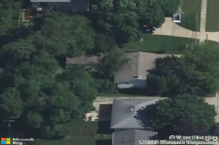 218 31st st sw, cedar rapids,  IA 52404