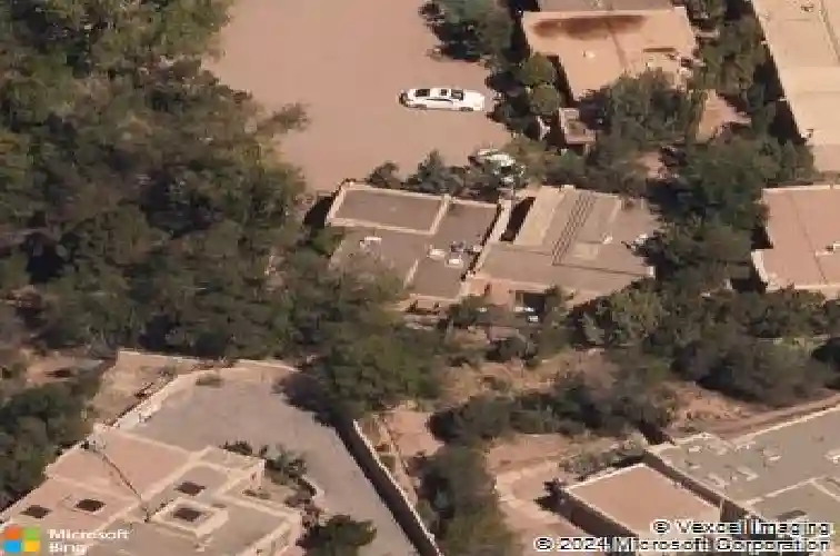 932 los lovatos rd, santa fe,  NM 87501