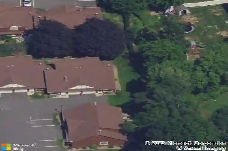 36-4 tamaron dr, waldwick,  NJ 07463