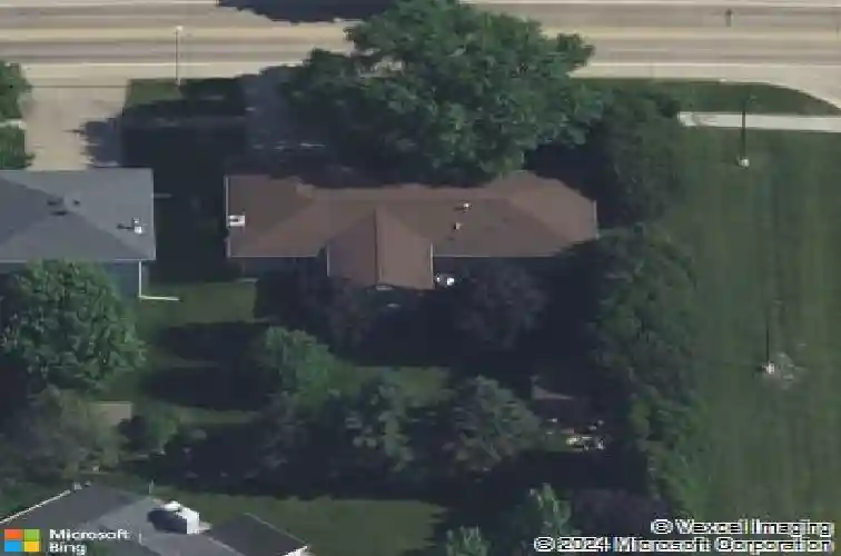 3815 1st ave sw, cedar rapids,  IA 52405