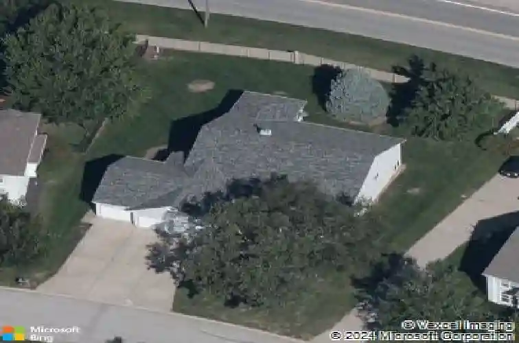 2105 sw wall st, blue springs,  MO 64015