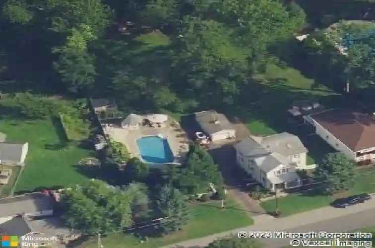 38 maple ave, westwood,  NJ 07675