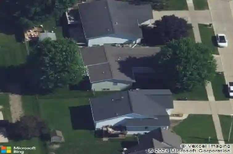 3406 king dr sw, cedar rapids,  IA 52404