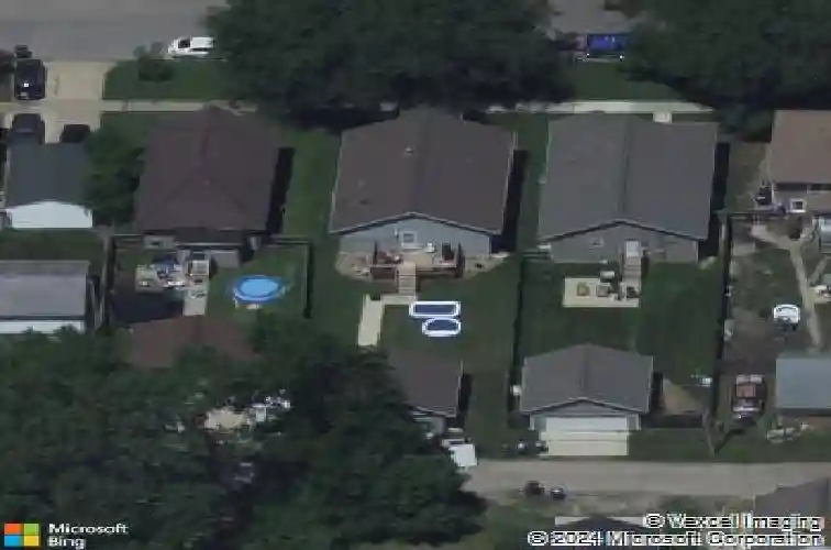 619 h ave nw, cedar rapids,  IA 52405