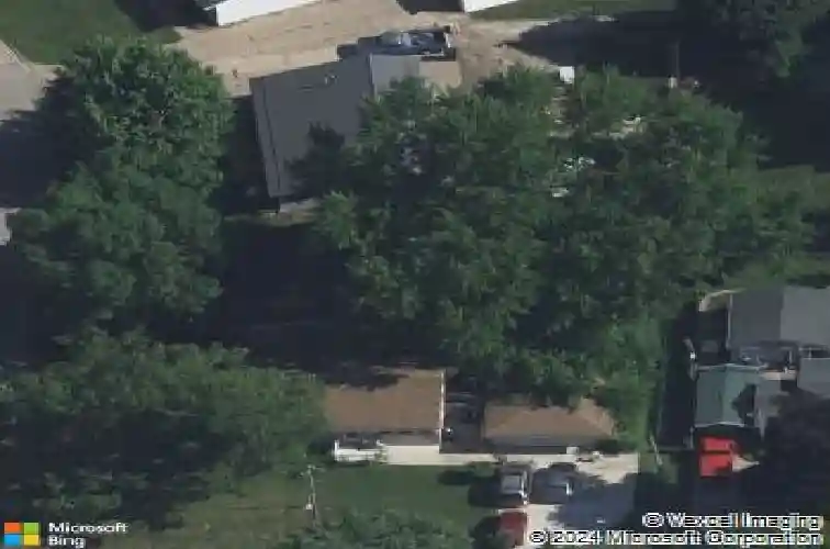 605 meadowdale dr nw, cedar rapids,  IA 52405