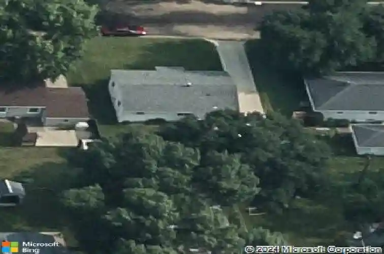 3235 dairydale ct se, cedar rapids,  IA 52403