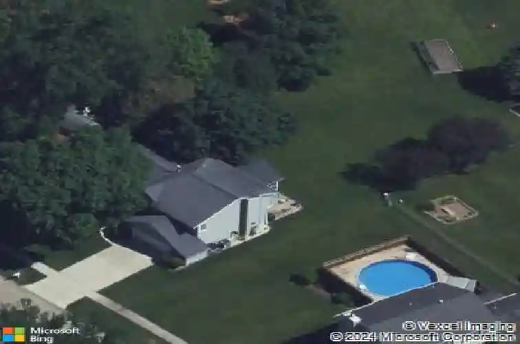 225 rockvalley ln nw, cedar rapids,  IA 52405