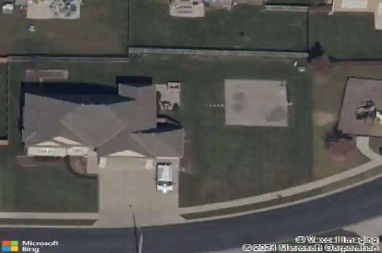 822 sw 35th ter, lees summit,  MO 64082